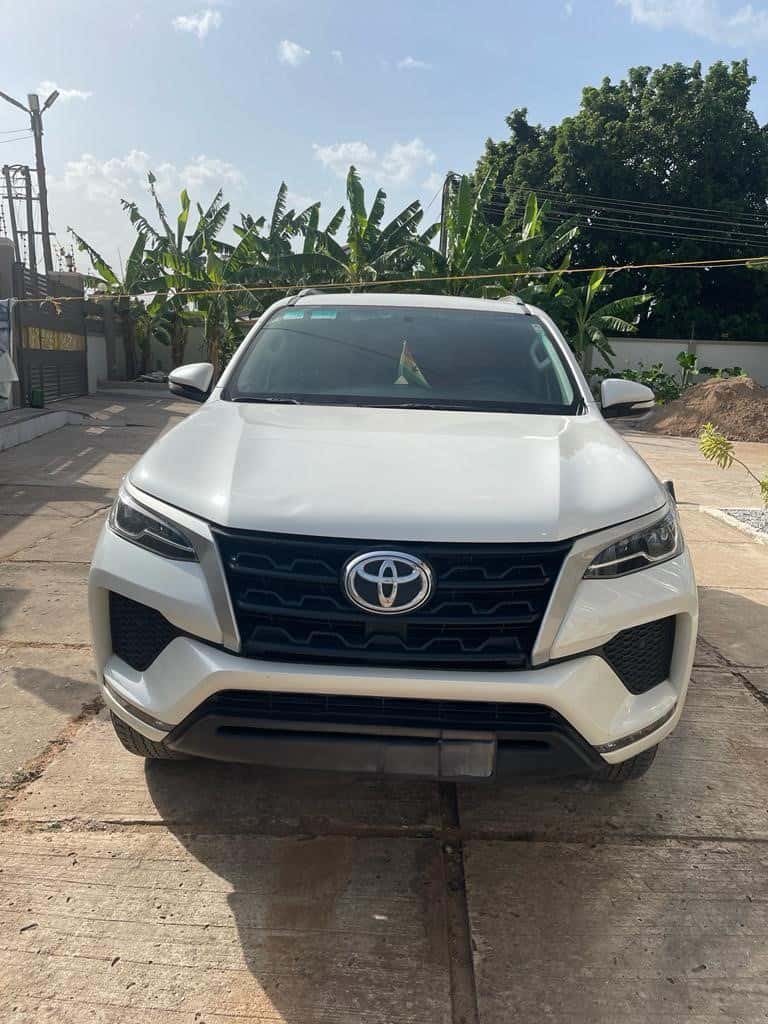 Toyota Fortuner 2021